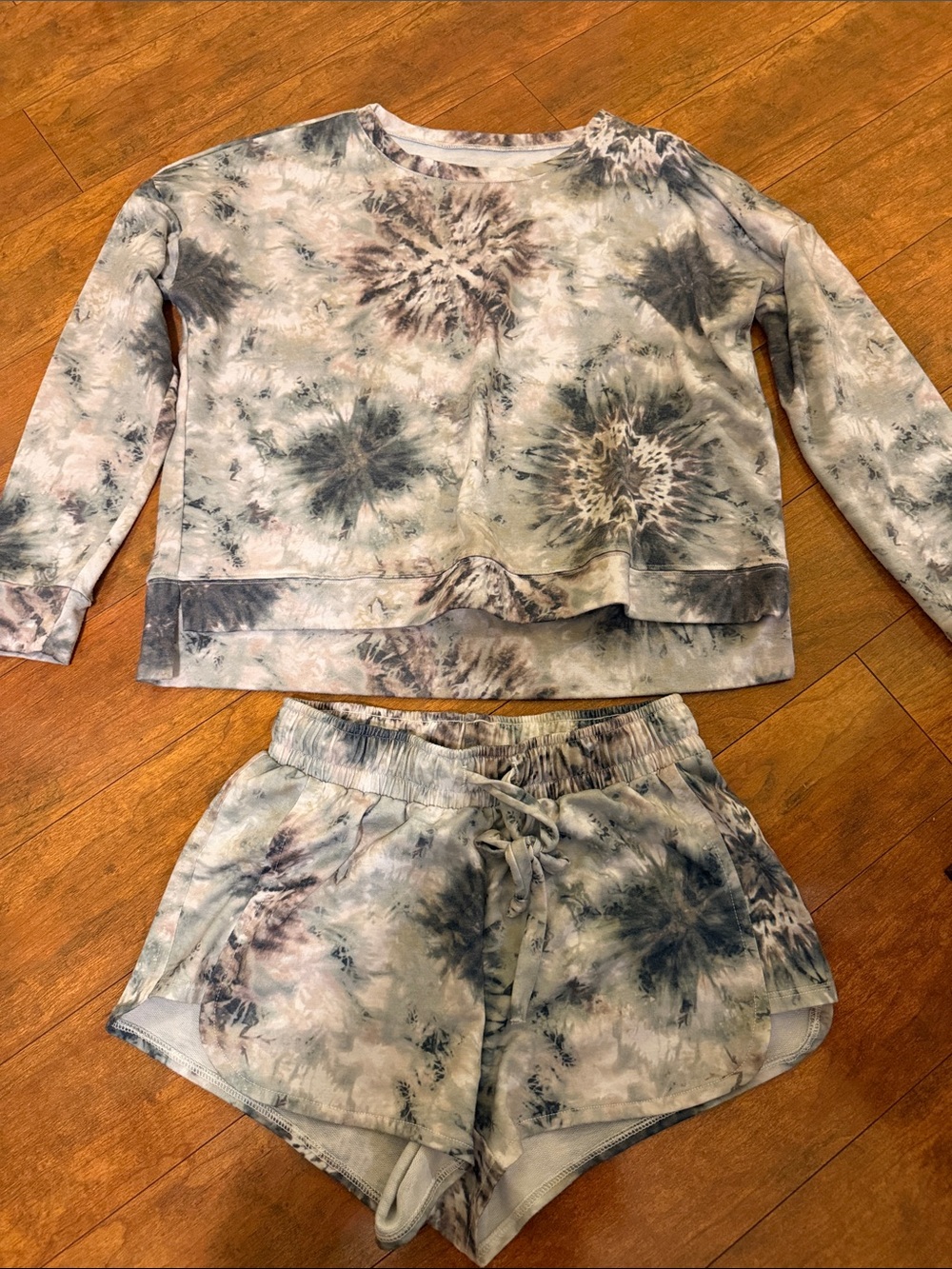 Tie-Dye Set - Soft Green/Gray Onzie